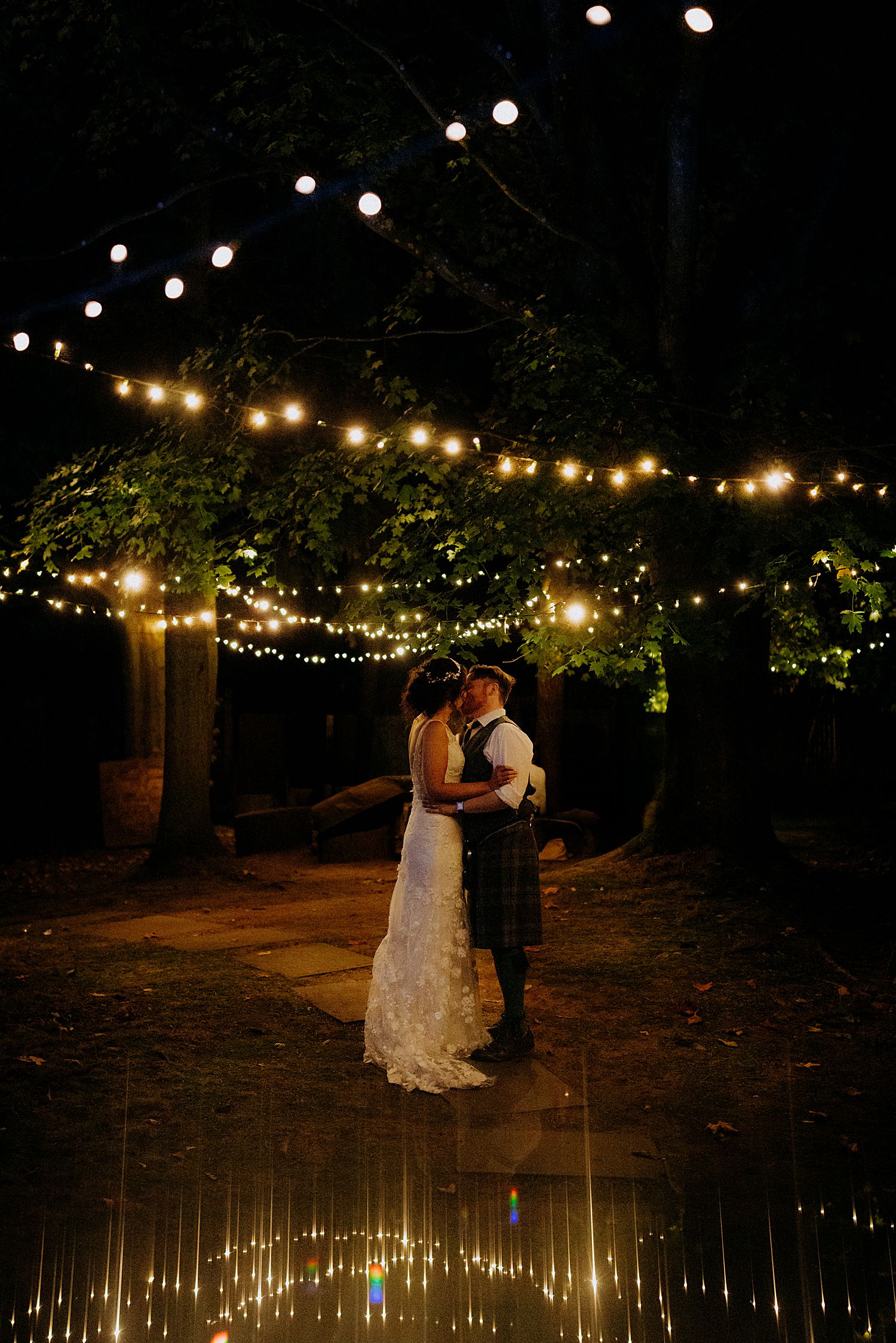 FUN WEDDING PHOTOGRAPHS