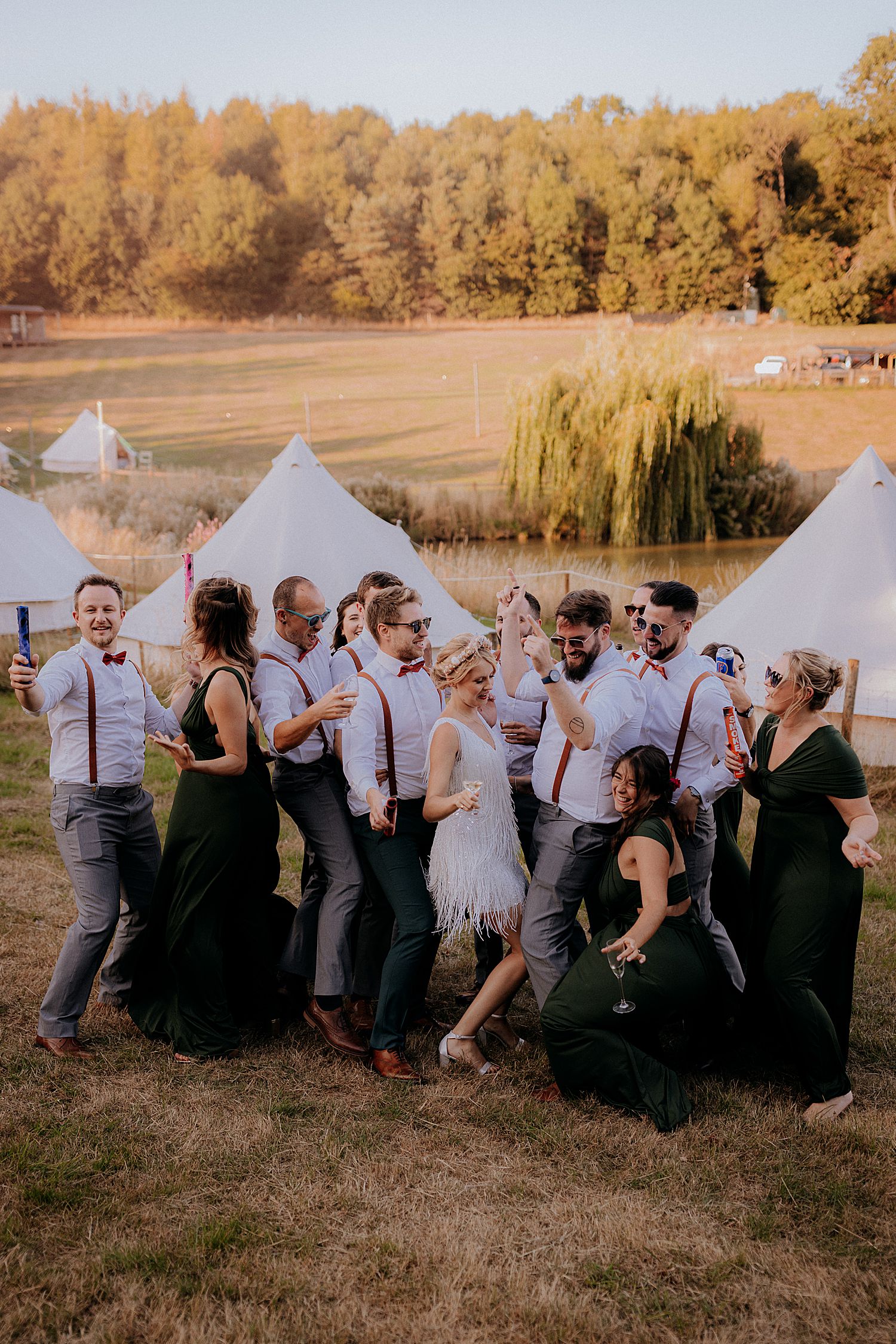 HADSHAM FARM WEDDING PHOTOGRAPHER - Natural Wedding Photographs