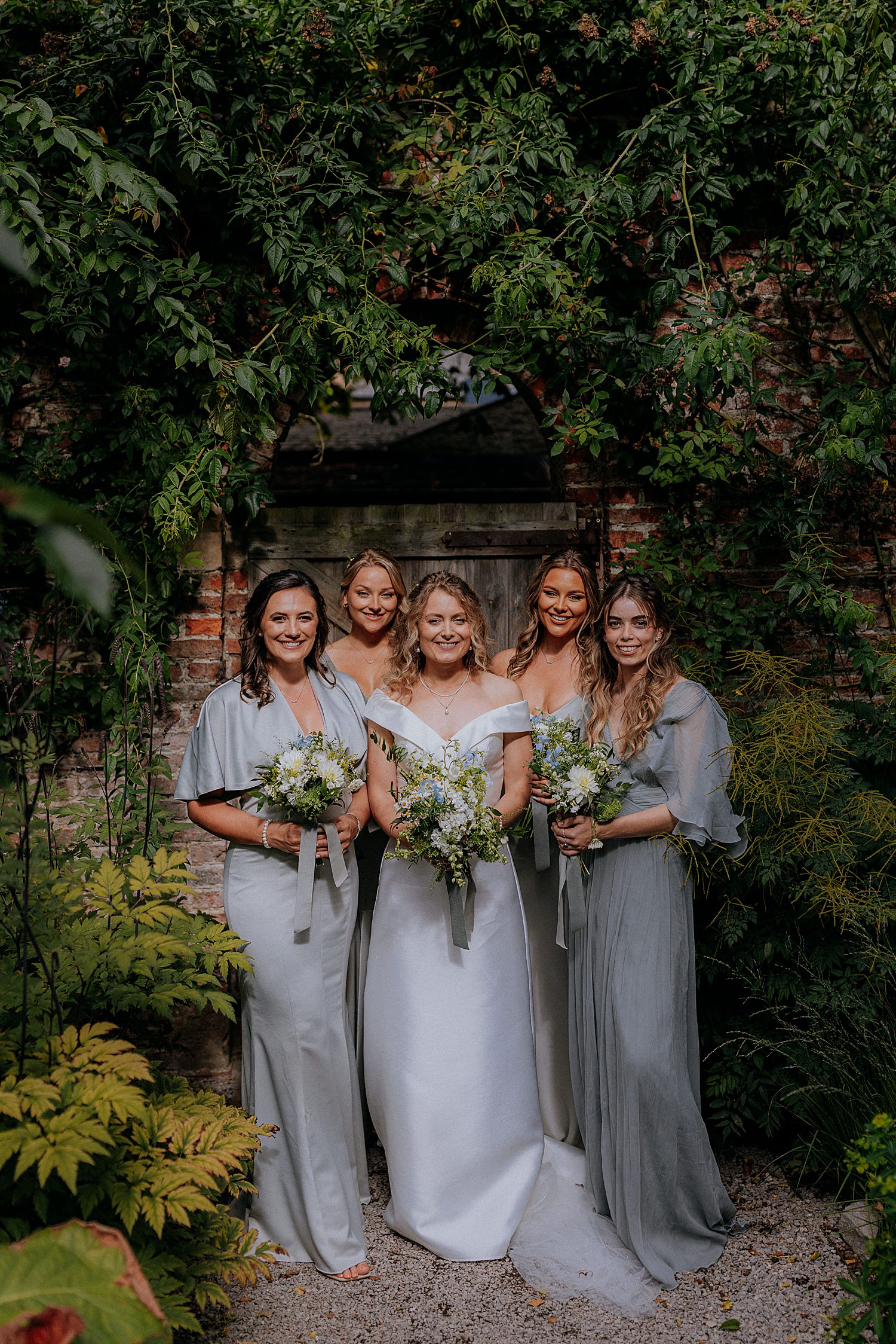 MIDDLETON LODGE WEDDING PHOTOGRAPHY - Relaxed Wedding Photography