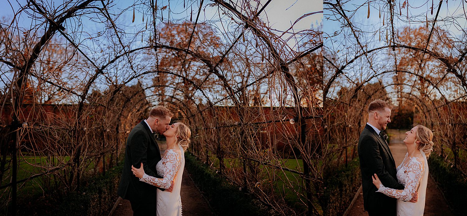 CANDID WEDDING PHOTOGRAPHS